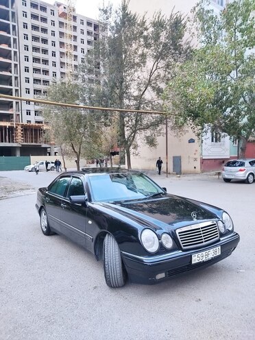 Mercedes E 240 1998, 325,000 km - 2.4 л - Sumqayıt