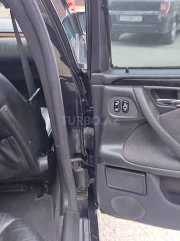 Mercedes E 240 1998, 325,000 km - 2.4 л - Sumqayıt
