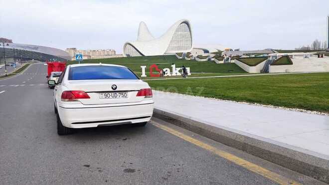 BMW 750 2007, 227,300 km - 4.8 л - Bakı