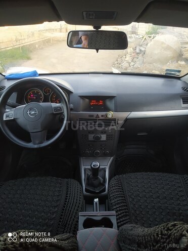 Opel Astra 2006, 255,255 km - 1.3 л - Bakı