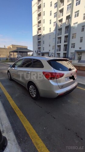 Kia  2013, 141,000 km - 1.4 l - Bakı