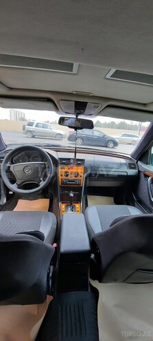 Mercedes C 280 1995, 310,000 km - 2.8 l - Gəncə