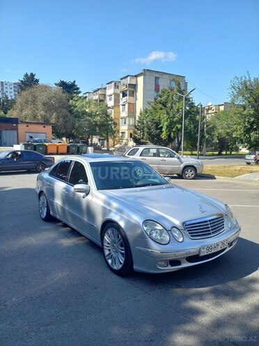 Mercedes E 240 2002, 303,215 km - 2.6 l - Bakı