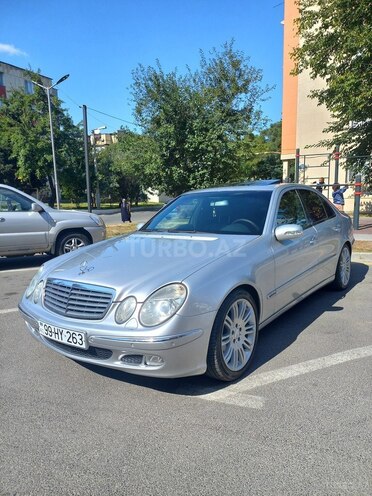 Mercedes E 240 2002, 303,215 km - 2.6 l - Bakı