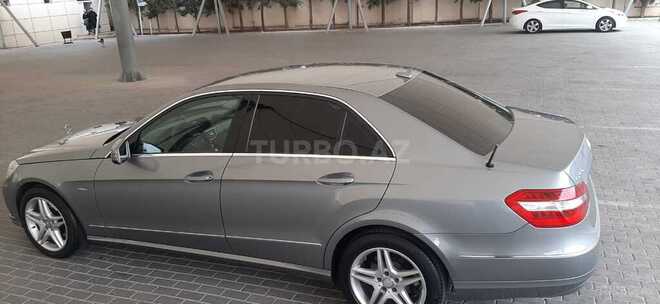 Mercedes E 220 2010, 310,000 km - 2.2 л - Bakı