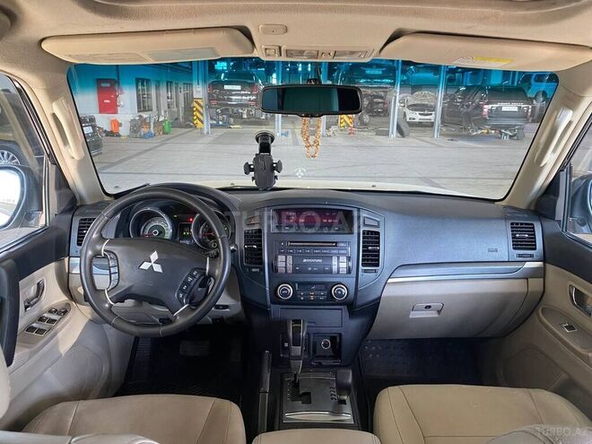 Mitsubishi Pajero 2007, 195,000 km - 3.8 l - Bakı