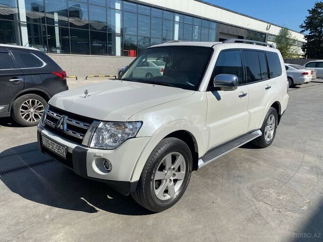 Mitsubishi Pajero 2007, 195,000 km - 3.8 l - Bakı