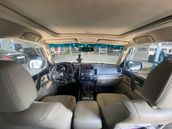 Mitsubishi Pajero 2007, 195,000 km - 3.8 l - Bakı