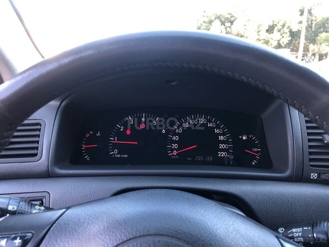 Toyota Corolla 2005, 205,000 km - 1.4 l - Bakı