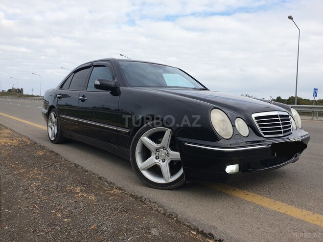 Mercedes E 200 2000, 324,758 km - 2.0 л - Lənkəran