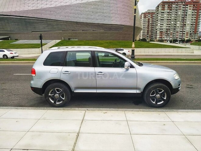 Volkswagen Touareg 2004, 213,560 km - 2.5 л - Bakı
