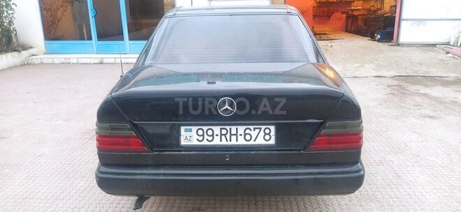 Mercedes E 200 1986, 400,000 km - 2.0 l - Siyəzən