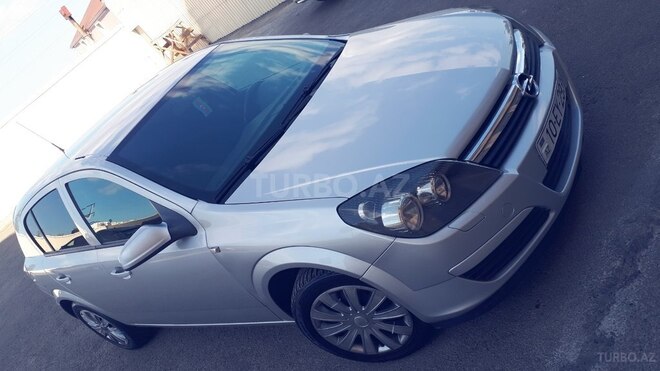 Opel Astra 2006, 11,208 km - 1.4 l - Bakı
