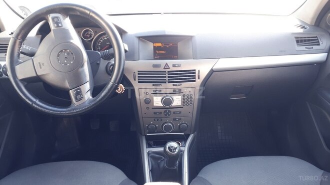 Opel Astra 2006, 11,208 km - 1.4 l - Bakı