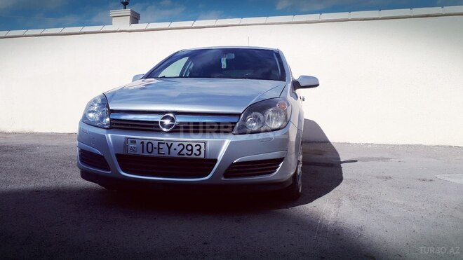 Opel Astra 2006, 11,208 km - 1.4 l - Bakı
