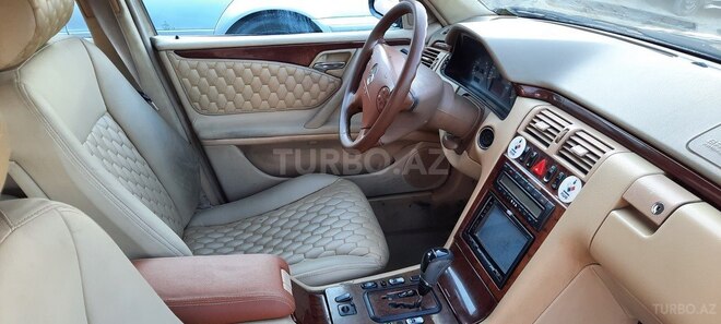 Mercedes E 270 2002, 541,218 km - 2.7 л - Bakı