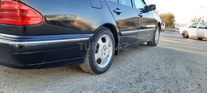 Mercedes E 270 2002, 541,218 km - 2.7 л - Bakı