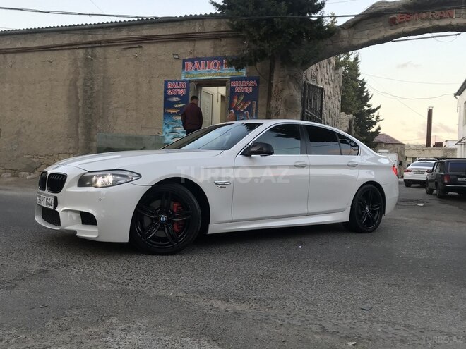 BMW 530 2013, 22,900 km - 3.0 л - Xırdalan