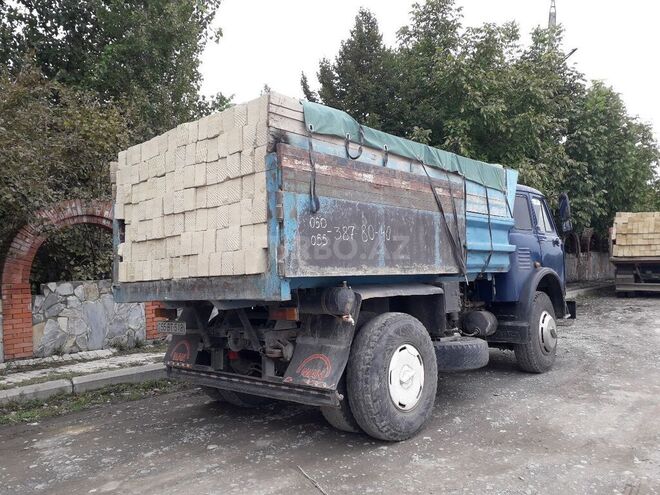 MAZ 5549 1990, 255,000 km - 11.0 l - Şəki