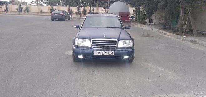 Mercedes E 220 1994, 250,000 km - 2.2 l - Bakı