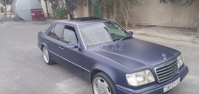 Mercedes E 220 1994, 250,000 km - 2.2 l - Bakı