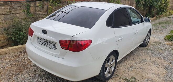 Hyundai Elantra 2009, 335,000 km - 2.0 l - Bakı