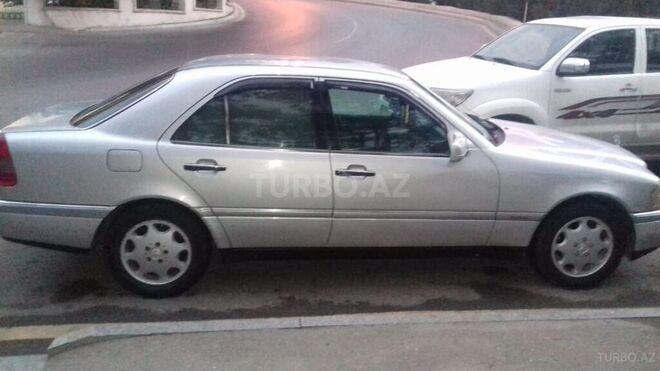 Mercedes C 180 1995, 482,240 km - 1.8 l - Bakı