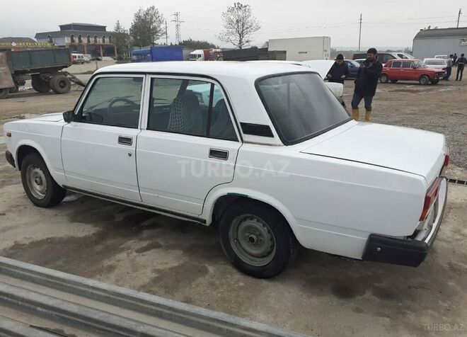 LADA (VAZ) 2107 2005, 250,000 km - 1.6 l - Şəmkir