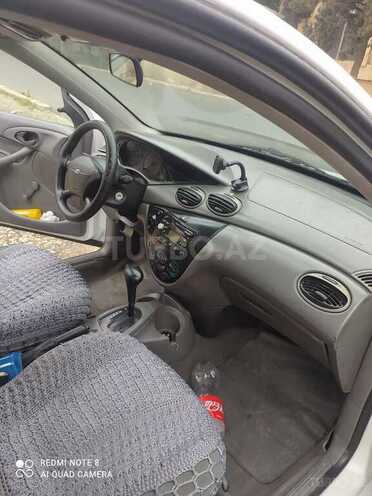 Ford Focus 1999, 220,000 km - 2.0 l - Bakı