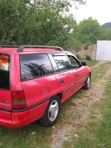 Opel Astra 1996, 350,000 km - 2.0 л - Bakı