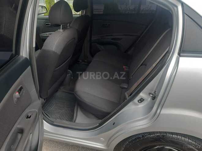 Kia Rio 2006, 235,000 km - 1.5 л - Xırdalan