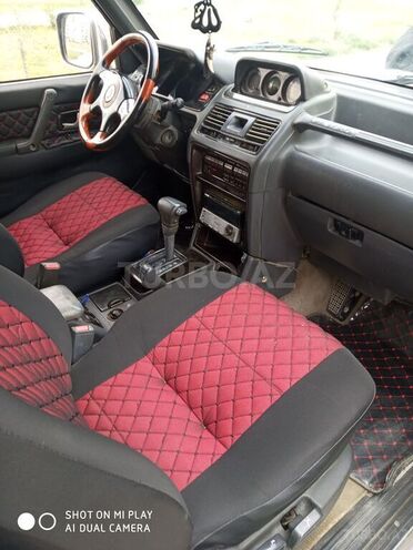 Mitsubishi Pajero 1993, 97,000 km - 2.5 l - Sumqayıt