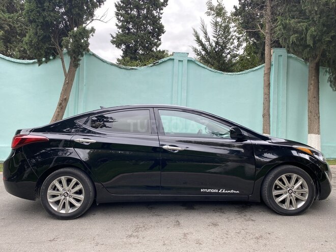 Hyundai Elantra 2015, 77,000 km - 1.8 l - Bakı