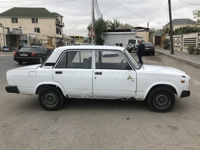 LADA (VAZ) 2107 2007, 133,000 km - 1.6 л - Bakı