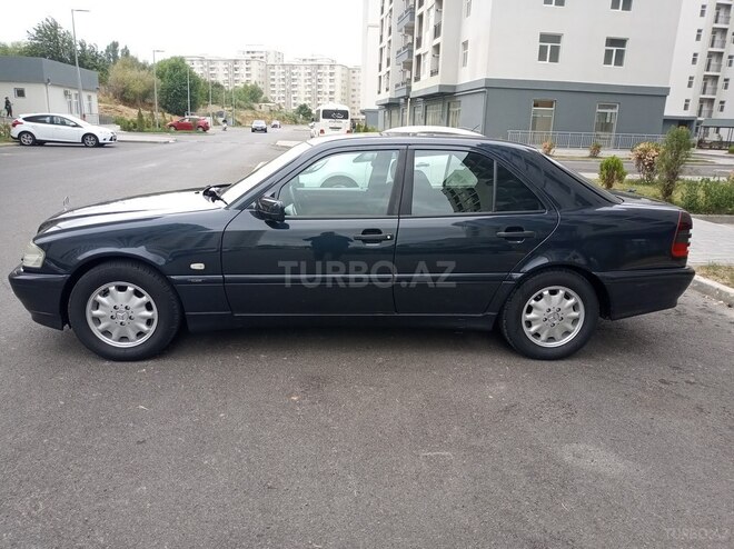 Mercedes C 240 1999, 284,000 km - 2.4 l - Bakı