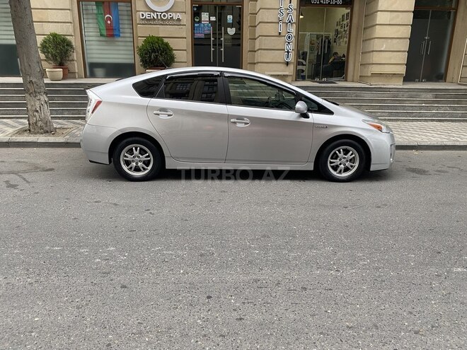 Toyota Prius 2010, 207,000 km - 1.8 l - Bakı