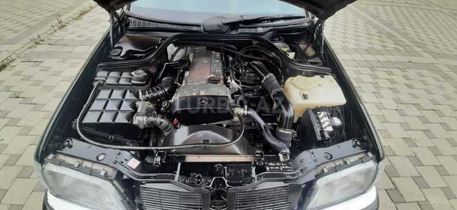 Mercedes C 230 2000, 267,000 km - 2.3 l - Sumqayıt