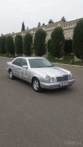 Mercedes E 240 1998, 301,653 km - 2.4 л - Gəncə