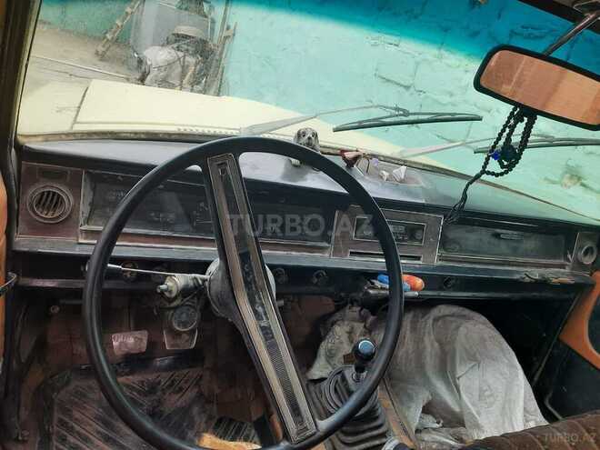 GAZ 24 1984, 300,000 km - 2.4 l - Bakı