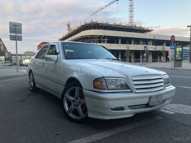 Mercedes C 230 2000, 225,662 km - 2.3 l - Bakı