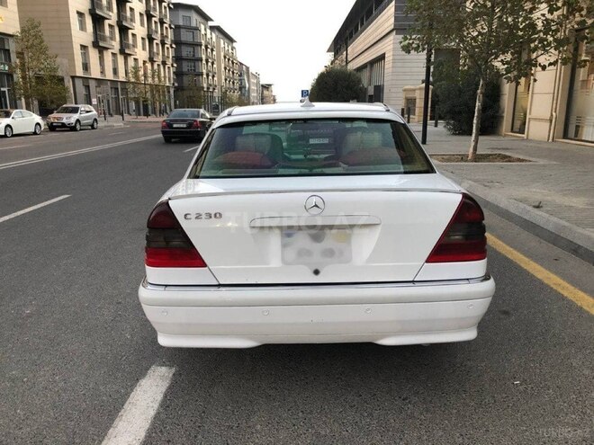 Mercedes C 230 2000, 225,662 km - 2.3 l - Bakı