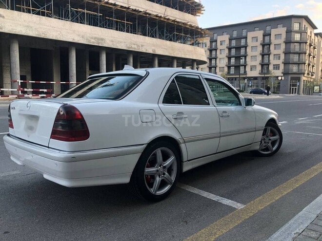 Mercedes C 230 2000, 225,662 km - 2.3 l - Bakı