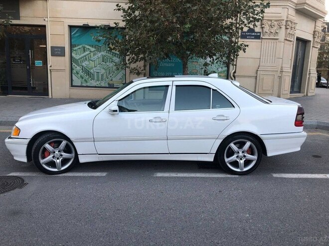 Mercedes C 230 2000, 225,662 km - 2.3 l - Bakı