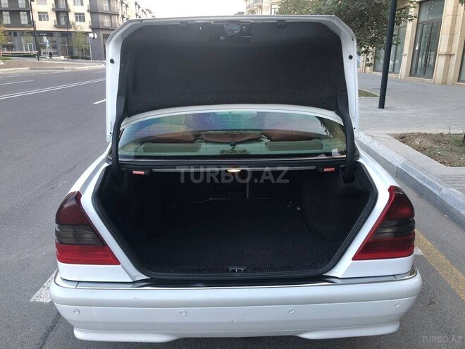 Mercedes C 230 2000, 225,662 km - 2.3 l - Bakı