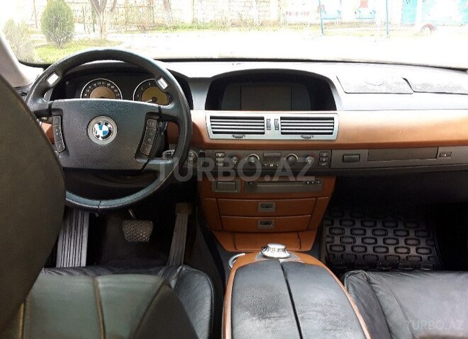 BMW 745 2002, 240,000 km - 4.4 л - Bakı
