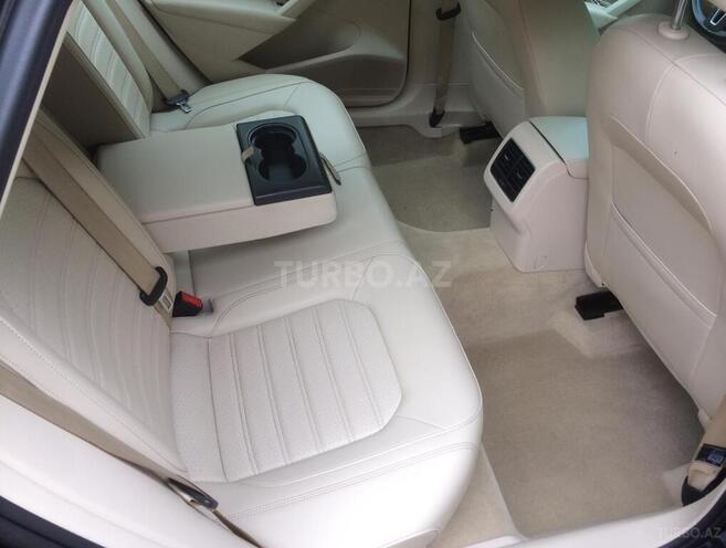 Volkswagen Passat 2015, 64,000 km - 1.8 l - Bakı