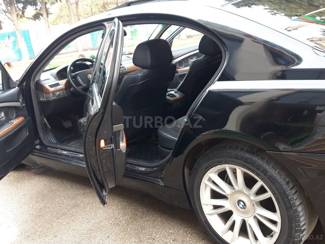 BMW 745 2002, 240,000 km - 4.4 л - Bakı