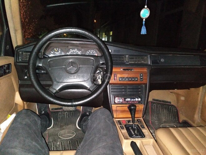 Mercedes 190 1992, 400,000 km - 2.3 l - Bakı