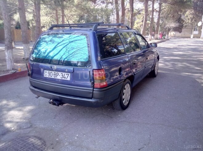 Opel Astra 1995, 325,652 km - 1.6 l - Sumqayıt