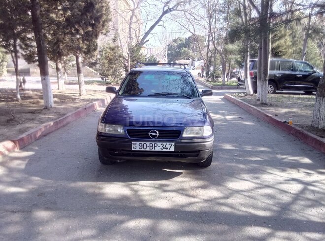 Opel Astra 1995, 325,652 km - 1.6 l - Sumqayıt